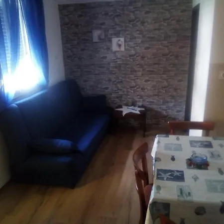 Apartment With Parking Space - 17318