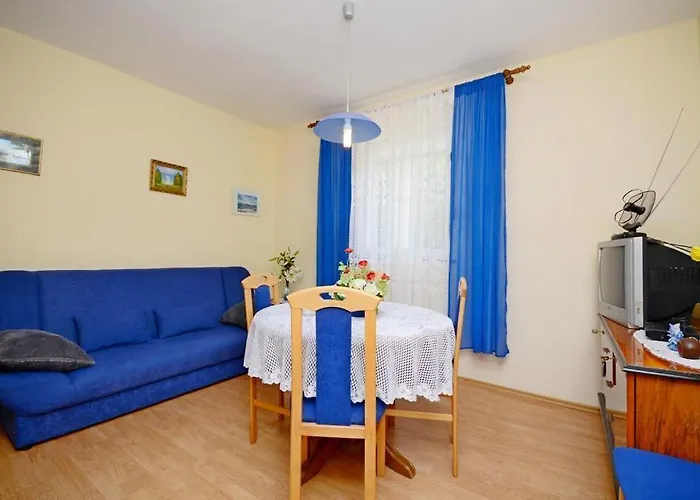 With Parking Space - 17318 Daire