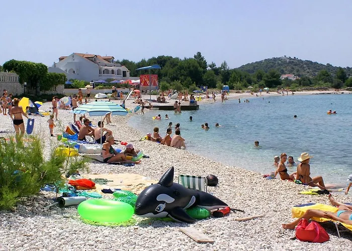 With Parking Space - 17318 Rogoznica (Sibenik-Knin)